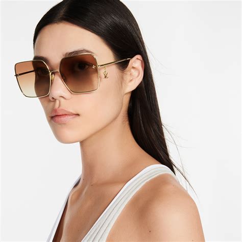 Products by Louis Vuitton: LV Charm Square Sunglasses.